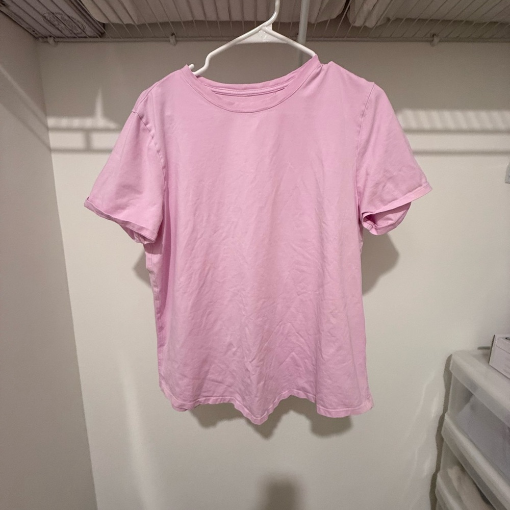Lululemon Pink Short Sleeve T-Shirt